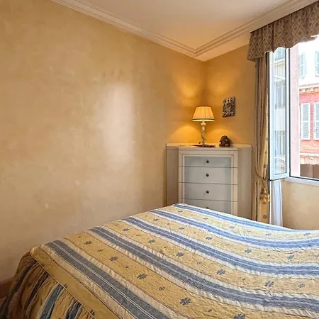 Port De Superbe 3 Pieces *